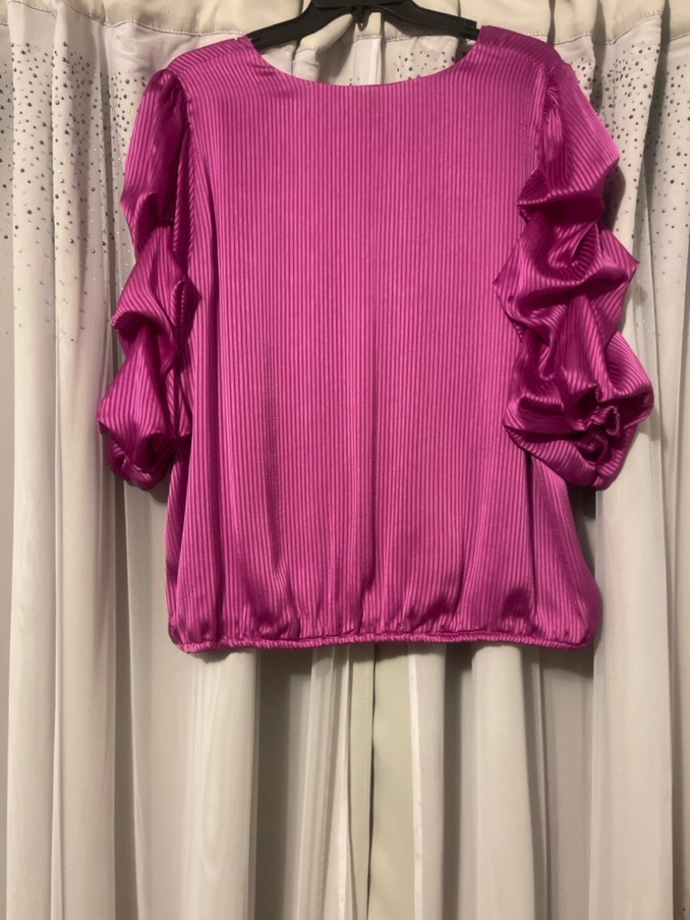 Vince Camuto Shadow Stripe Blouse - Picture 2 of 4